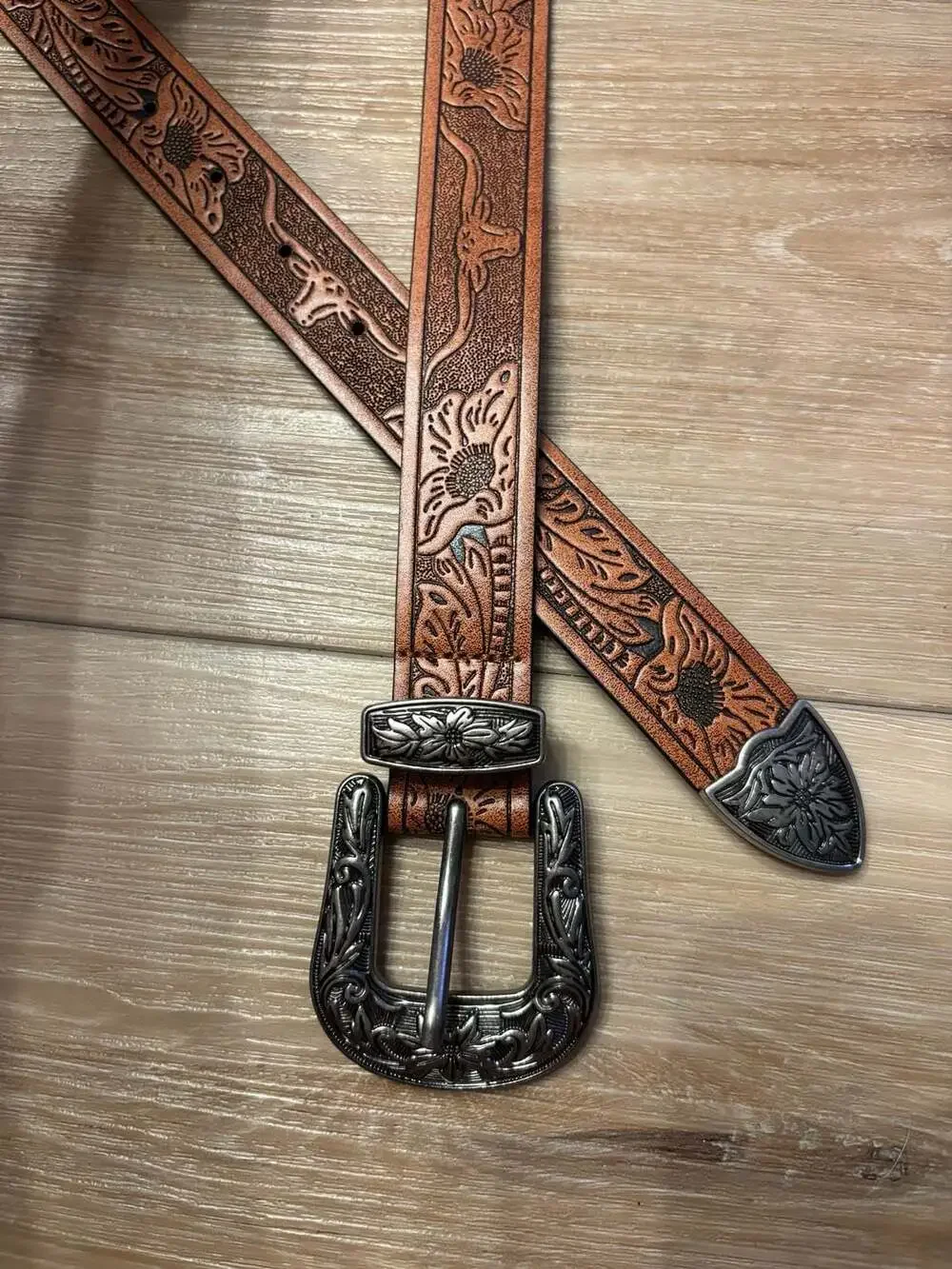 Western Floral Carved Brown Leather Belt with Longhorn Design and Metal Buckle S
